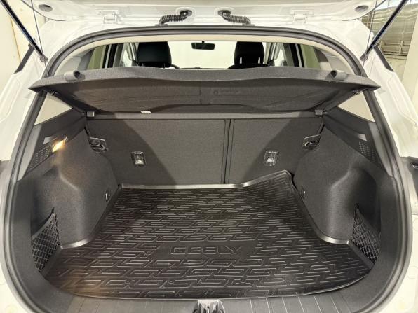 Geely Coolray I с пробегом 2023 года, цена 1 829 800 рублей, 32000 км, внедорожник, Автокод Объявления