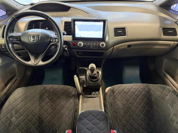 Honda Civic VIII Рестайлинг с пробегом 2008 года, цена 650 000 рублей, 212000 км, седан, Автокод Объявления
