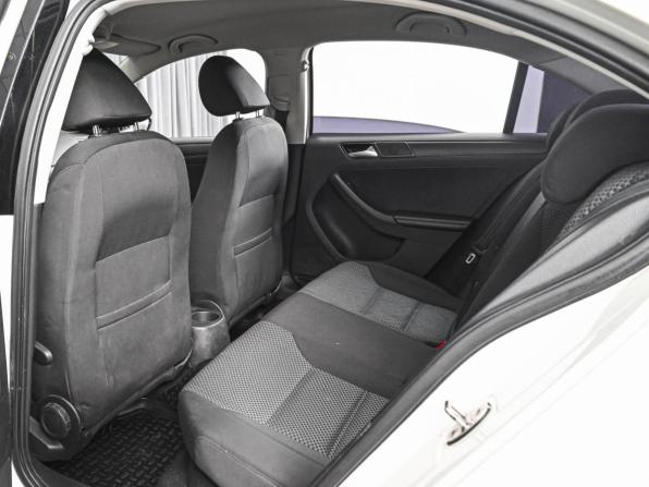 Volkswagen Jetta VI с пробегом 2014 года, цена 1 167 000 рублей, 228318 км, седан, Автокод Объявления