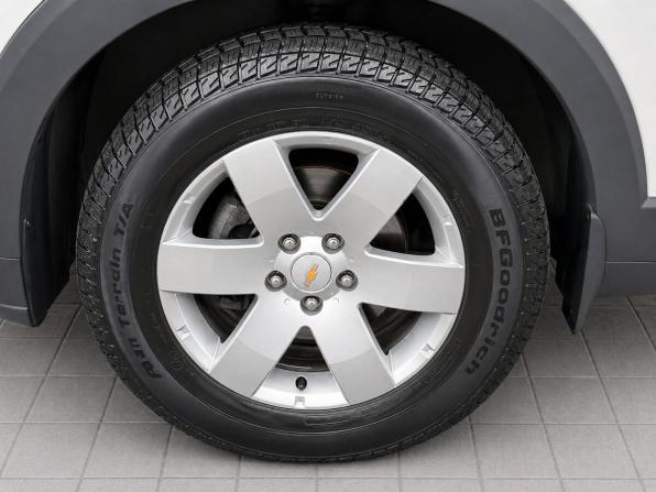 Chevrolet Captiva I Рестайлинг 2 с пробегом 2015 года, цена 940 000 рублей, 305407 км, внедорожник, Автокод Объявления