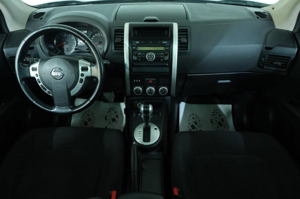 Nissan X-Trail II Рестайлинг Омск  - изображение 14