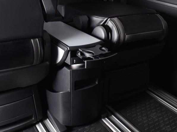 Volkswagen Multivan T6 Рестайлинг с пробегом 2020 года, цена 6 999 995 рублей, 46312 км, минивэн, Автокод Объявления