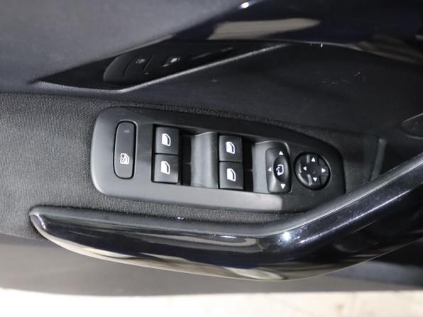 Peugeot 208 I с пробегом 2013 года, цена 760 000 рублей, 79829 км, хэтчбек, Автокод Объявления