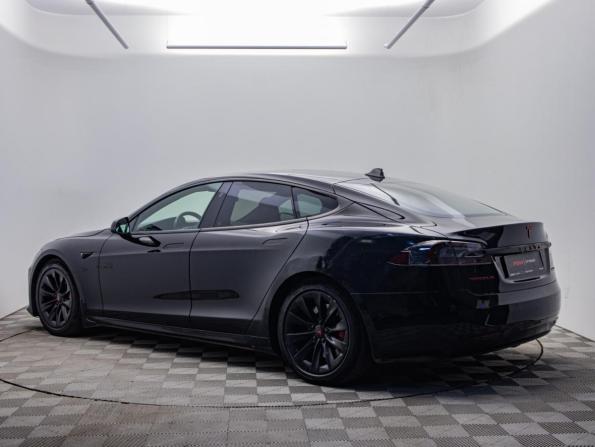 Tesla Model S I Рестайлинг с пробегом 2018 года, цена 2 389 000 рублей, 137629 км, лифтбек, Автокод Объявления