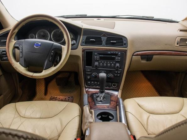 Volvo XC70 I Рестайлинг с пробегом 2006 года, цена 650 000 рублей, 393495 км, универсал, Автокод Объявления