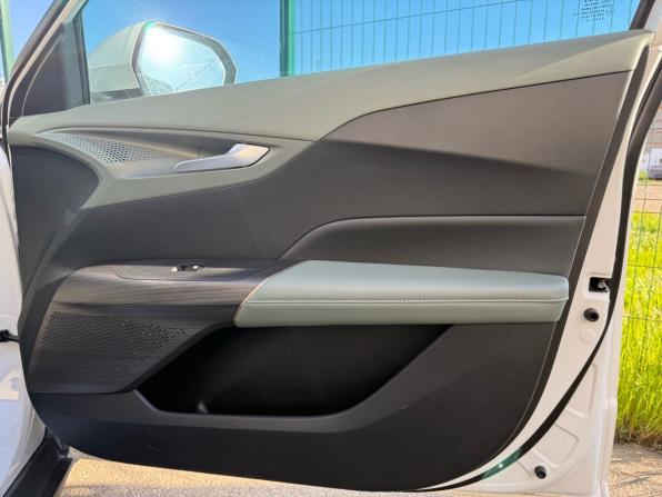 Changan Lamore с пробегом 2023 года, цена 2 170 000 рублей, 36000 км, седан, Автокод Объявления