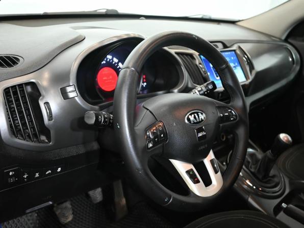Kia Sportage III с пробегом 2013 года, цена 1 350 000 рублей, 213611 км, внедорожник, Автокод Объявления