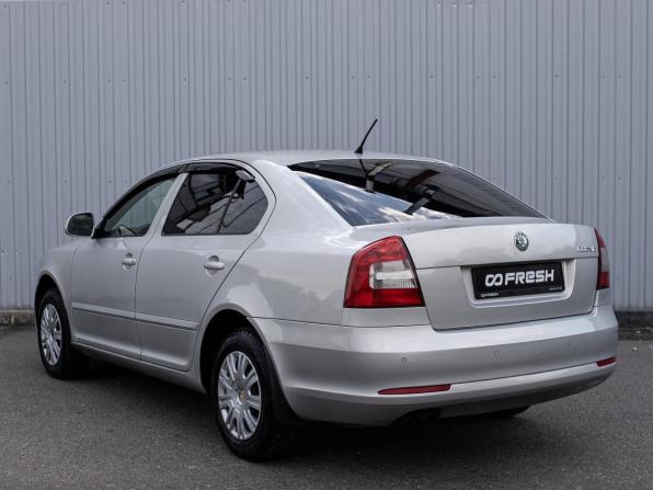 Skoda Octavia II (A5) Рестайлинг с пробегом 2012 года, цена 1 299 000 рублей, 157651 км, лифтбек, Автокод Объявления