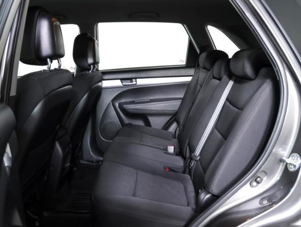 Kia Sorento II Рестайлинг с пробегом 2013 года, цена 1 655 000 рублей, 212045 км, внедорожник, Автокод Объявления
