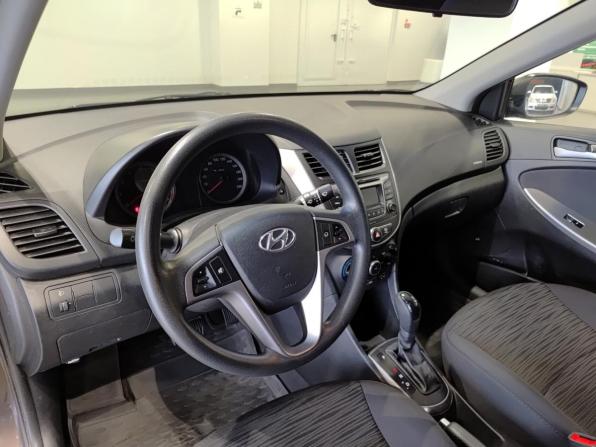 Hyundai Solaris I Рестайлинг с пробегом 2015 года, цена 1 135 000 рублей, 107871 км, седан, Автокод Объявления