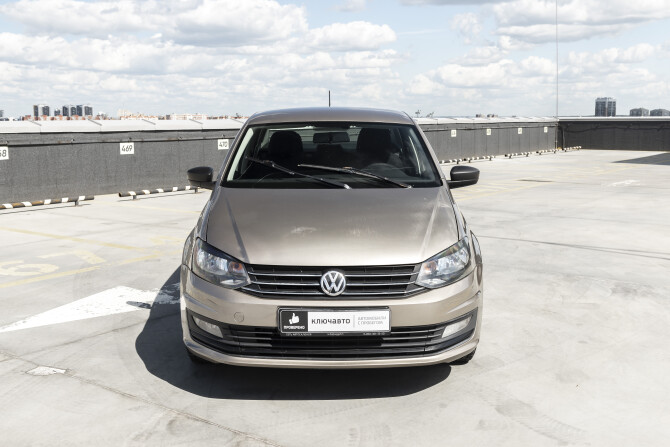 Volkswagen Polo V Рестайлинг с пробегом 2016 года, цена 753 400 рублей, 261164 км, седан, Автокод Объявления
