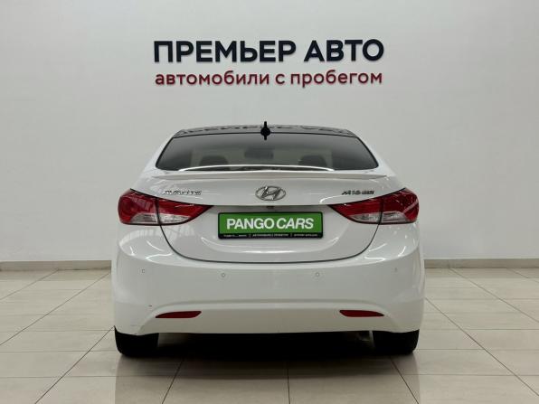 Hyundai Avante V с пробегом 2012 года, цена 835 000 рублей, 206031 км, седан, Автокод Объявления