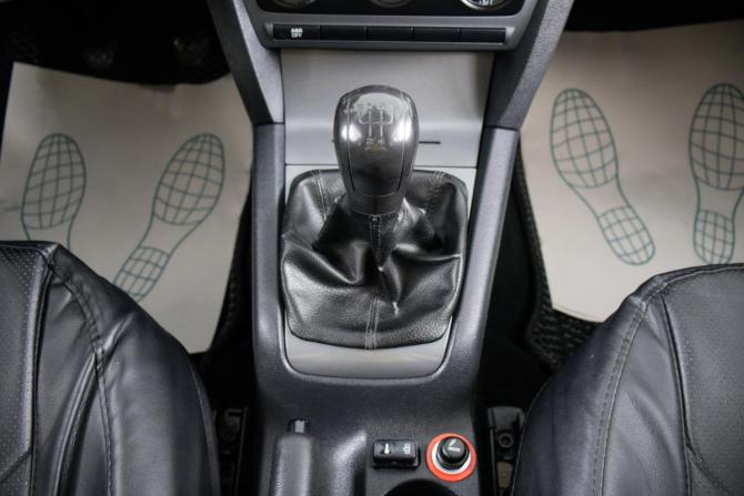 Skoda Octavia II (A5) Рестайлинг с пробегом 2011 года, цена 949 000 рублей, 268256 км, лифтбек, Автокод Объявления