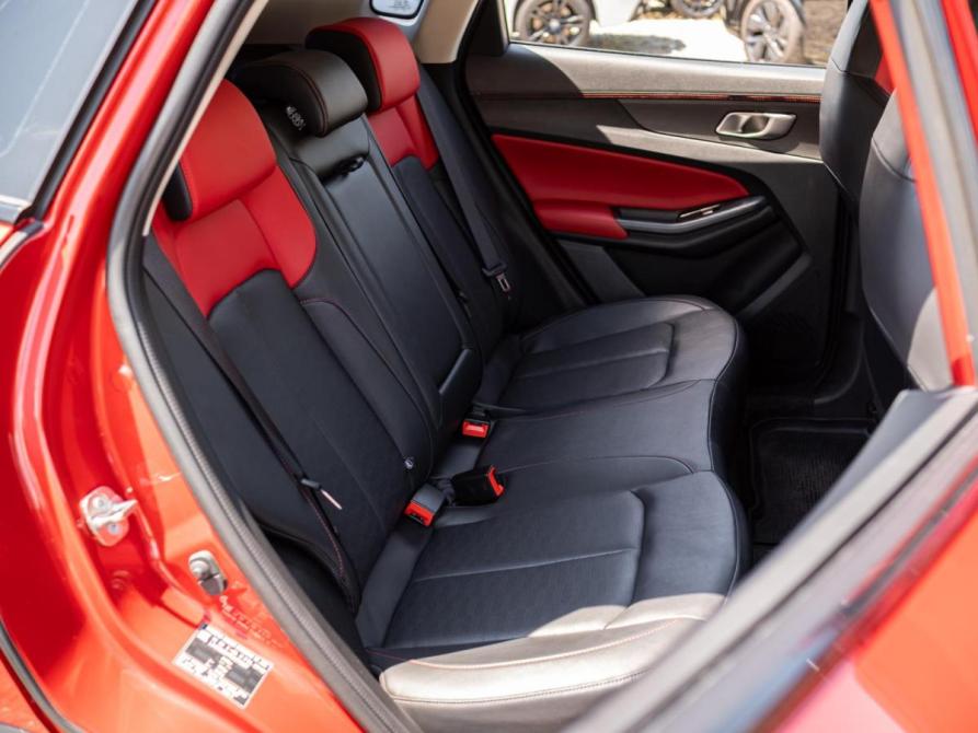 Changan UNI-S (CS55 Plus) Сочи  - изображение 12