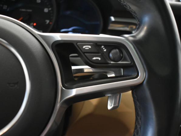 Porsche Macan I Рестайлинг с пробегом 2021 года, цена 4 520 000 рублей, 138052 км, внедорожник, Автокод Объявления