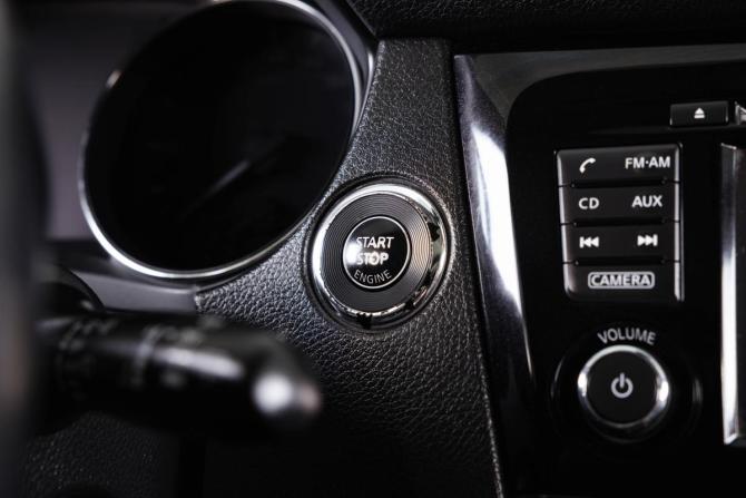 Nissan X-Trail III с пробегом 2015 года, цена 1 599 000 рублей, 218000 км, внедорожник, Автокод Объявления