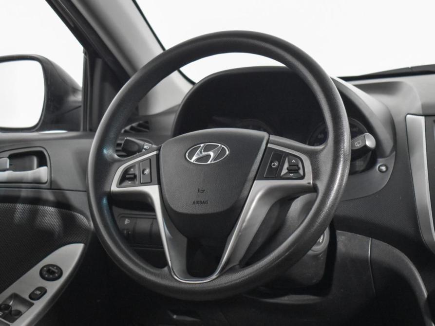 Hyundai Solaris I Санкт-Петербург  - изображение 15