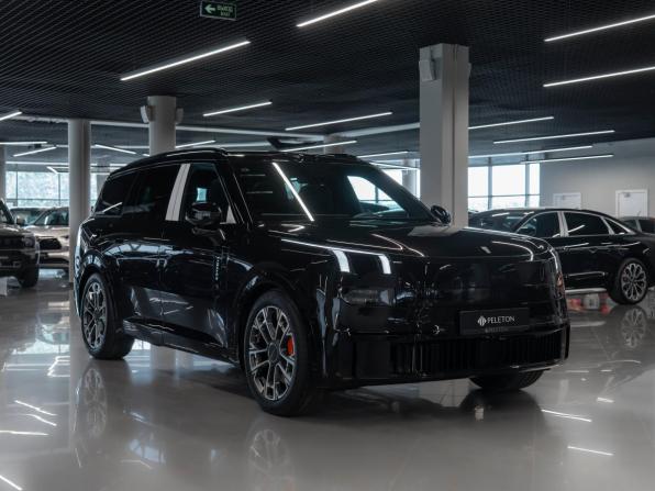 Lynk &amp; Co 900 с пробегом 2025 года, цена 7 660 000 рублей, 50 км, внедорожник, Автокод Объявления