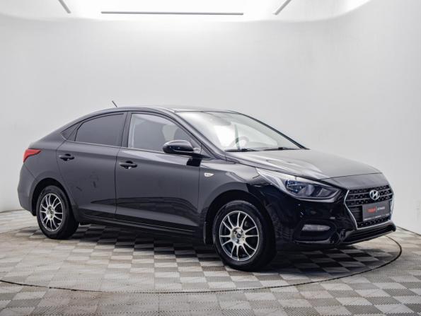 Hyundai Solaris II с пробегом 2018 года, цена 1 290 000 рублей, 90751 км, седан, Автокод Объявления