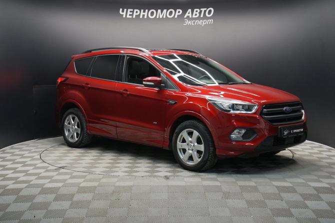Ford Kuga II Рестайлинг с пробегом 2018 года, цена 2 080 000 рублей, 132500 км, внедорожник, Автокод Объявления