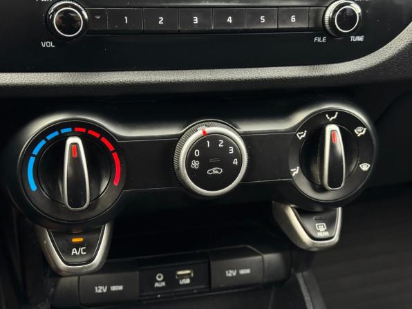 Kia Rio IV с пробегом 2019 года, цена 1 363 000 рублей, 125363 км, седан, Автокод Объявления
