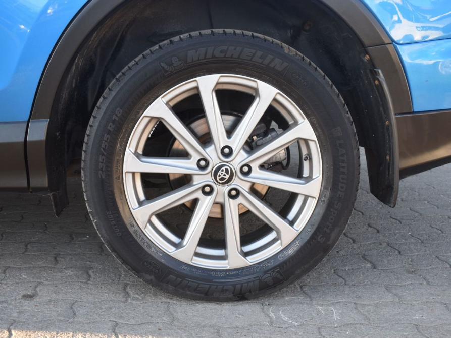 Toyota RAV4 IV (XA40) Рестайлинг Архангельск  - изображение 9