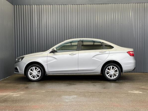 Lada (ВАЗ) Vesta I с пробегом 2017 года, цена 857 000 рублей, 125108 км, седан, Автокод Объявления