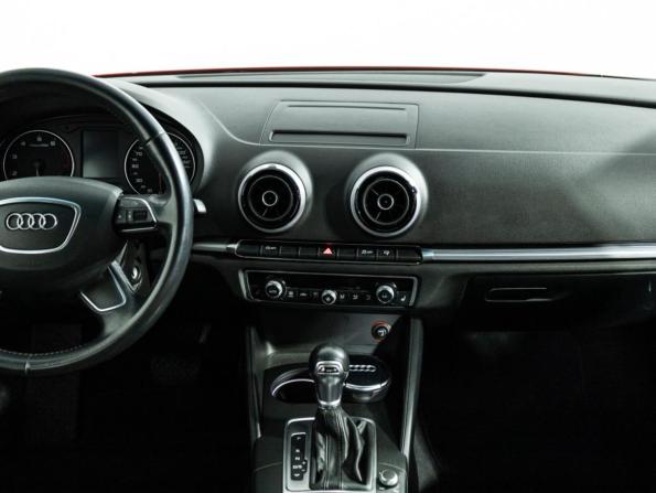 Audi A3 III (8V) с пробегом 2015 года, цена 1 429 700 рублей, 125604 км, седан, Автокод Объявления