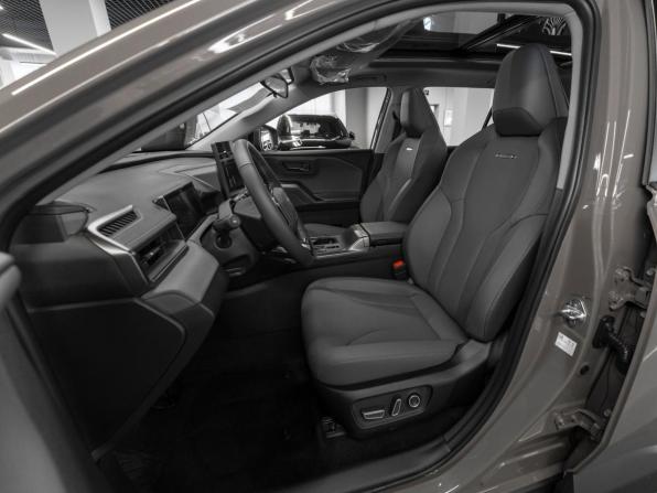 Toyota RAV4 VI (XA60) с пробегом 2026 года, цена 4 500 000 рублей, 17 км, внедорожник, Автокод Объявления