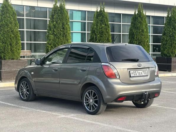 Kia Rio II Рестайлинг с пробегом 2011 года, цена 495 000 рублей, 271000 км, хэтчбек, Автокод Объявления