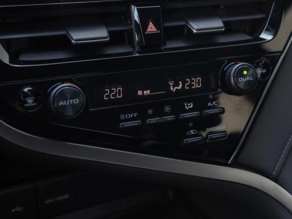 Toyota Camry VIII (XV70) Рестайлинг с пробегом 2021 года, цена 3 443 000 рублей, 63250 км, седан, Автокод Объявления