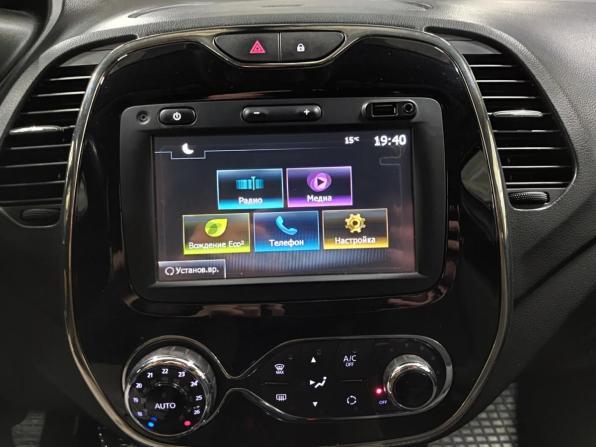 Renault Kaptur I с пробегом 2018 года, цена 1 150 000 рублей, 202100 км, внедорожник, Автокод Объявления