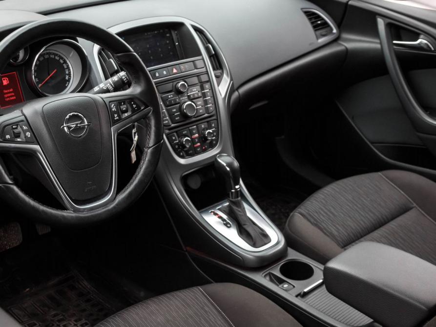 Opel Astra J Рестайлинг Уфа  - изображение 9