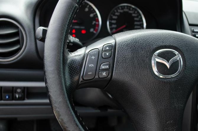 Mazda 6 I (GG) с пробегом 2005 года, цена 291 000 рублей, 360000 км, лифтбек, Автокод Объявления