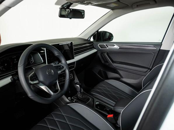 Volkswagen Tiguan II Рестайлинг (China Market) с пробегом 2026 года, цена 3 600 000 рублей, 218 км, внедорожник, Автокод Объявления