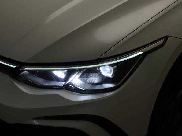 Volkswagen Golf VIII с пробегом 2022 года, цена 2 670 000 рублей, 59000 км, хэтчбек, Автокод Объявления