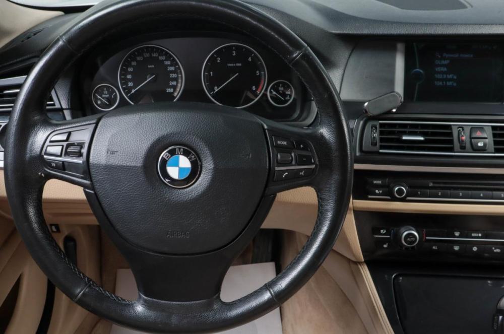 BMW 5 серии VI (F10/F11/F07) Челябинск  - изображение 16