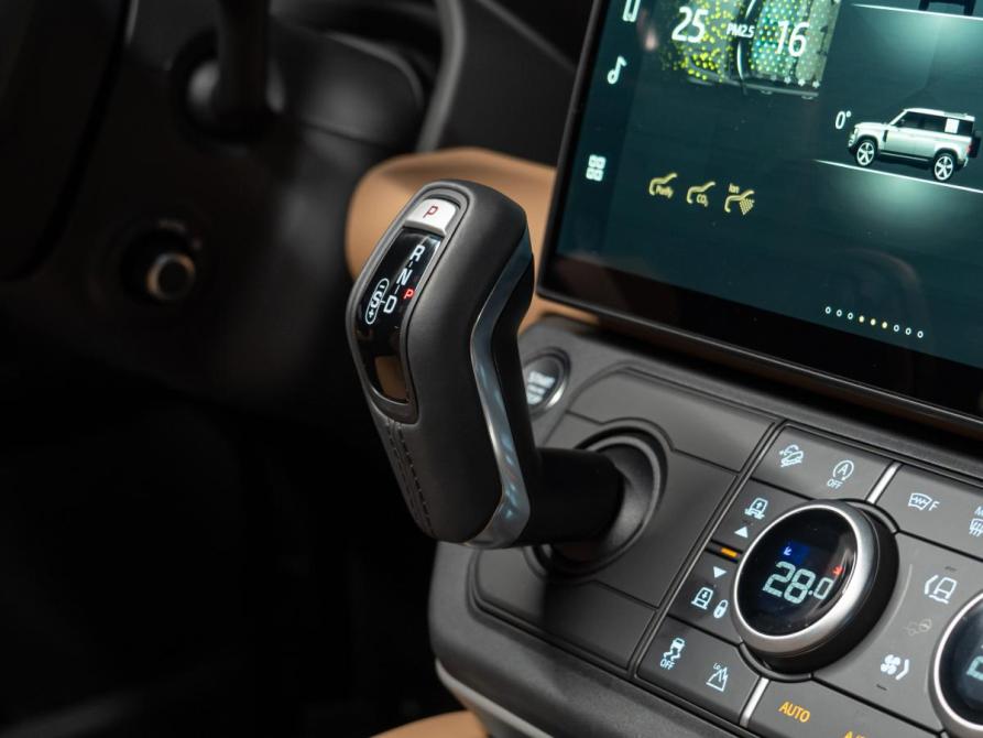 Land Rover Defender II Москва  - изображение 22