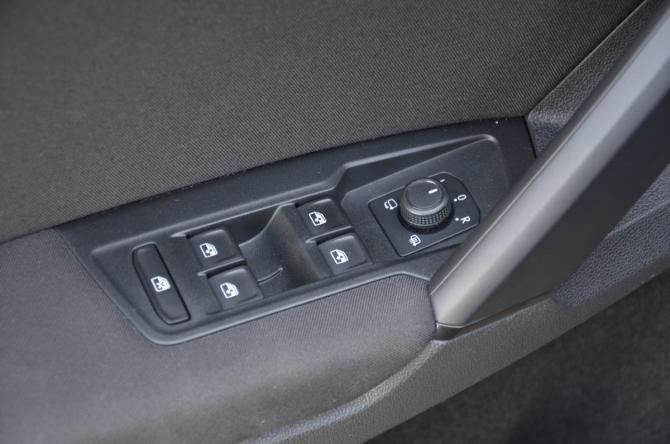 Volkswagen Tiguan II Рестайлинг с пробегом 2020 года, цена 2 750 900 рублей, 46398 км, внедорожник, Автокод Объявления