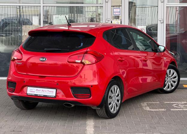 Kia Ceed II Рестайлинг с пробегом 2016 года, цена 1 319 000 рублей, 148547 км, хэтчбек, Автокод Объявления