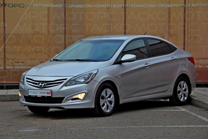 Hyundai Solaris I Рестайлинг с пробегом 2016 года, цена 1 028 600 рублей, 127617 км, седан, Автокод Объявления