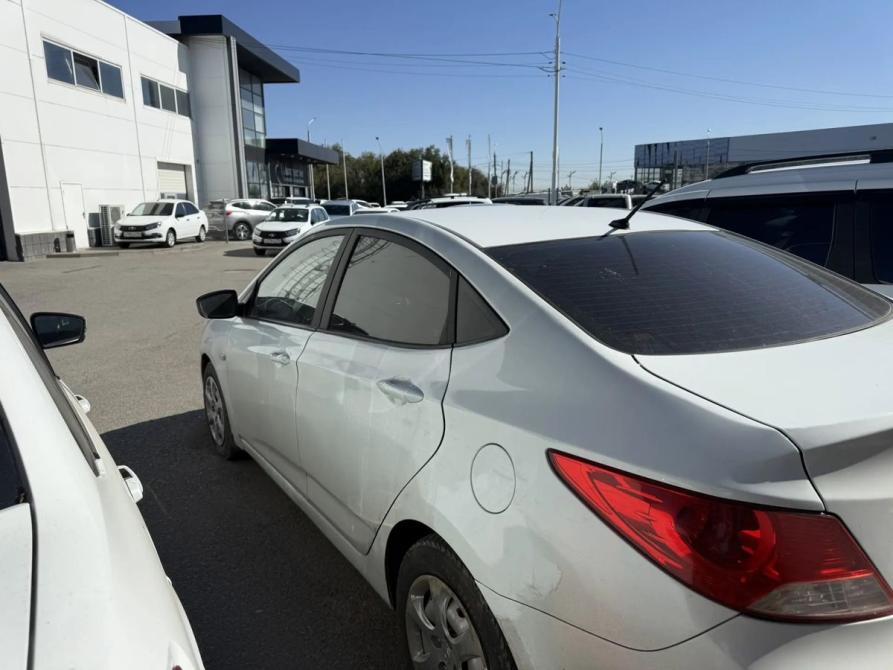 Hyundai Solaris I Волгоград  - изображение 5