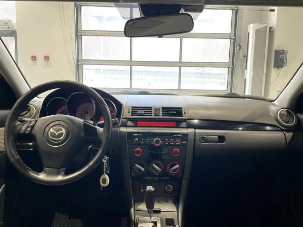 Mazda 3 I (BK) Рестайлинг с пробегом 2008 года, цена 515 000 рублей, 289476 км, седан, Автокод Объявления