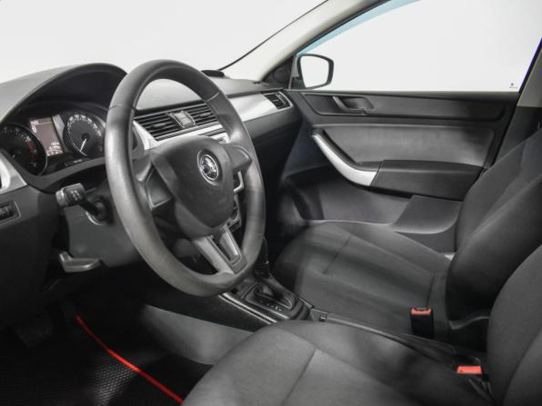 Skoda Rapid I с пробегом 2016 года, цена 899 000 рублей, 151794 км, лифтбек, Автокод Объявления