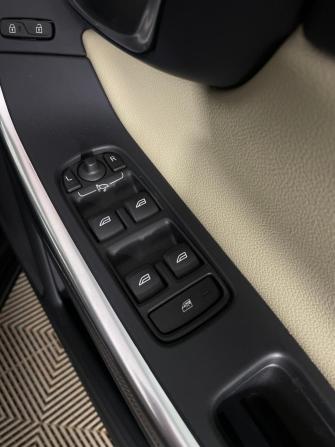 Volvo V60 I Рестайлинг с пробегом 2013 года, цена 1 470 000 рублей, 56474 км, универсал, Автокод Объявления