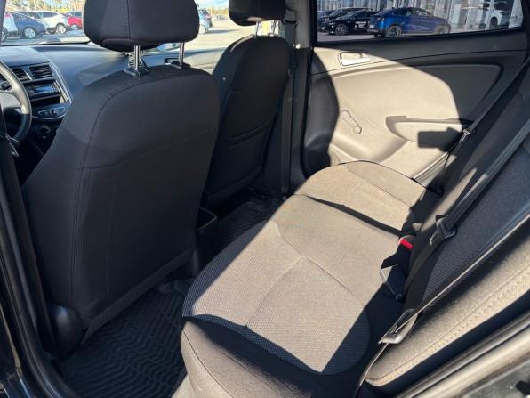 Hyundai Solaris I с пробегом 2014 года, цена 640 000 рублей, 253590 км, седан, Автокод Объявления