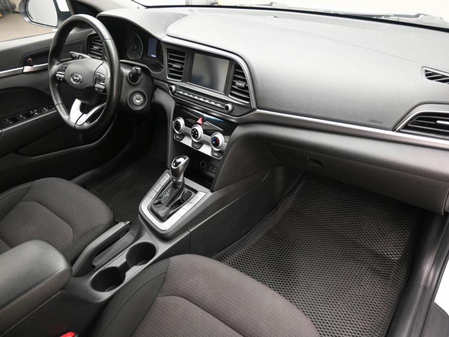 Hyundai Elantra VI (AD) Рестайлинг Ростов-на-Дону  - изображение 8