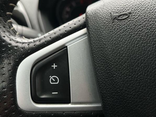 Renault Fluence I Рестайлинг с пробегом 2013 года, цена 820 000 рублей, 186753 км, седан, Автокод Объявления