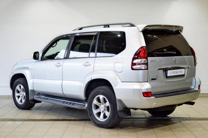 Toyota Land Cruiser Prado 120 Series Рестайлинг с пробегом 2008 года, цена 1 890 000 рублей, 375155 км, внедорожник, Автокод Объявления