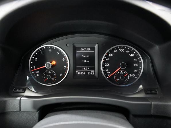 Volkswagen Tiguan I Рестайлинг с пробегом 2016 года, цена 1 594 000 рублей, 119833 км, внедорожник, Автокод Объявления